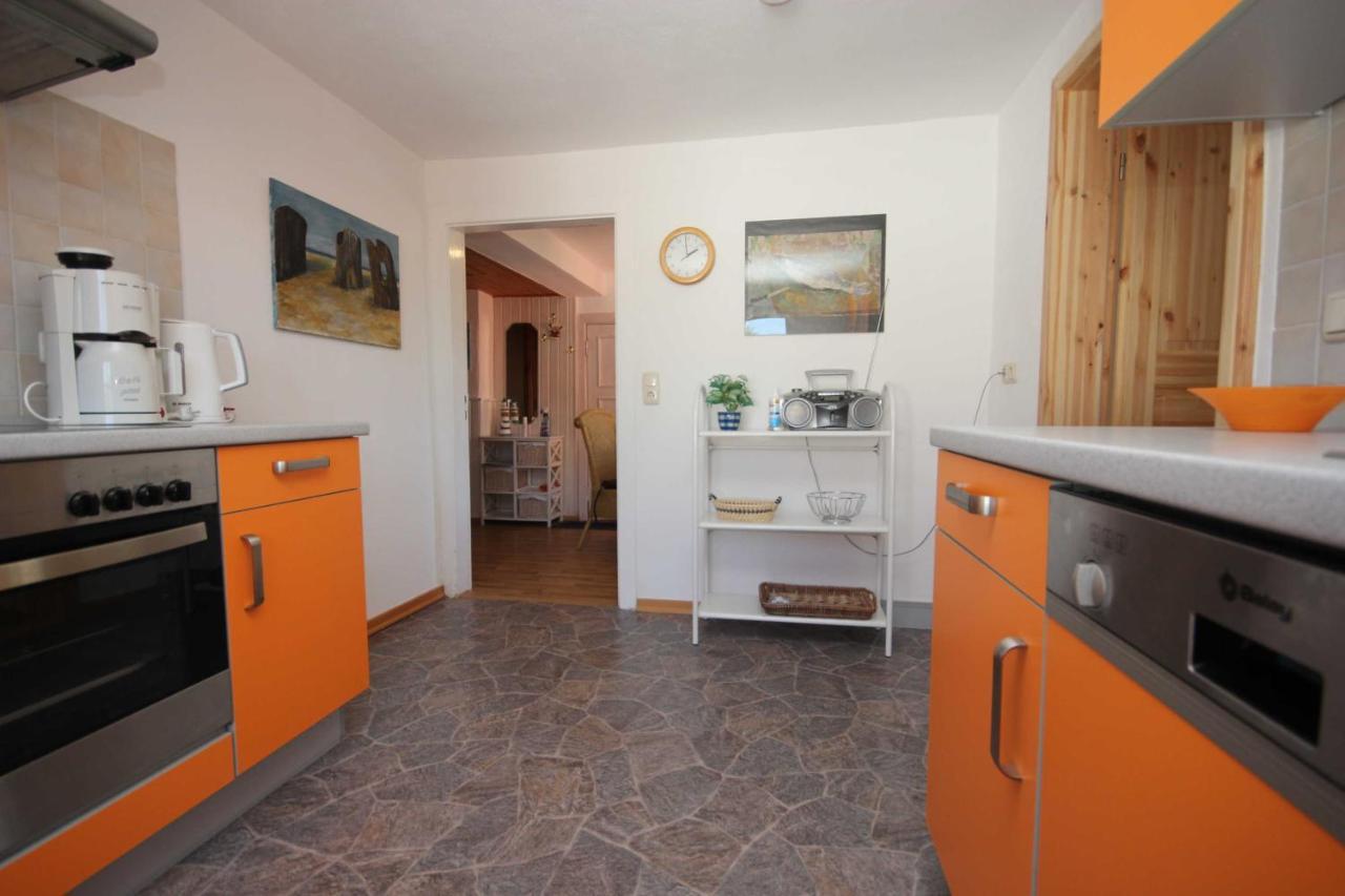 Ferienwohnung Leitzsch วุสโทรว์ ภายนอก รูปภาพ