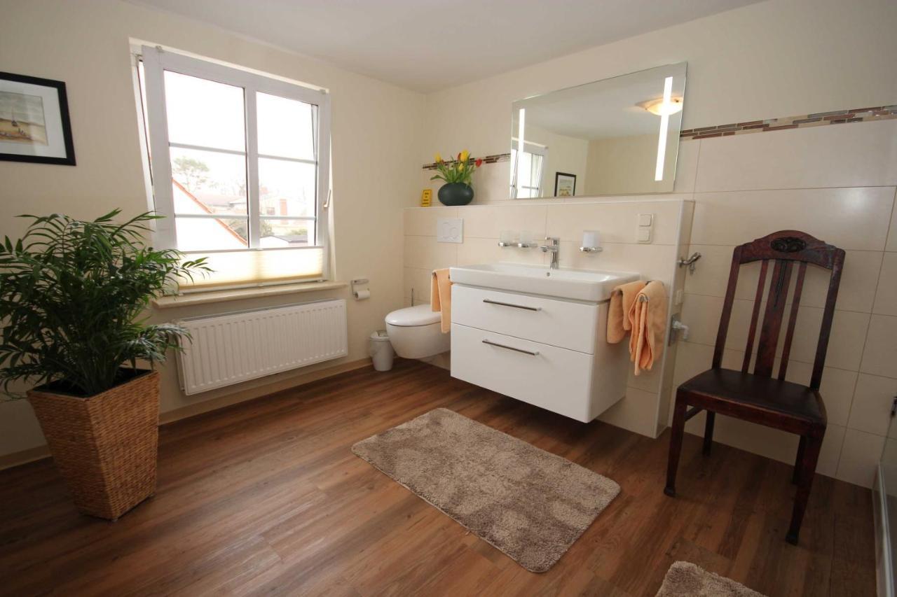 Ferienwohnung Leitzsch วุสโทรว์ ภายนอก รูปภาพ